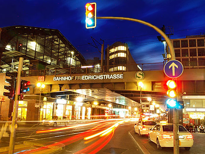 Berlin Friedrichstraße - Bahnhof Friedrichstraße